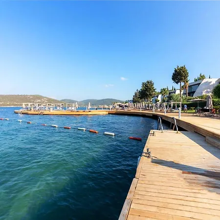 别墅 Regal With Shared Pool Near Beach In Bodrum